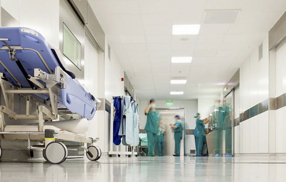 Ekspert: Yüngül simptomlu koronavirus xəstələrinin antibiotikdən istifadəsi xəstəliyi daha da ağırlaşdırır