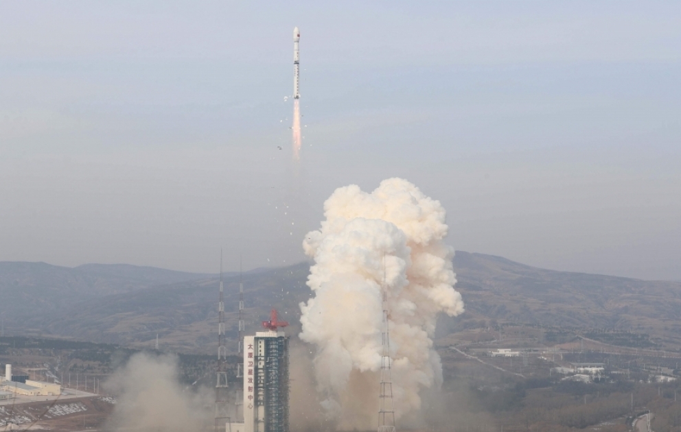 Китай успешно запустил спутник "Гаофэнь-11 03", используемый для предупреждения стихийных бедствий