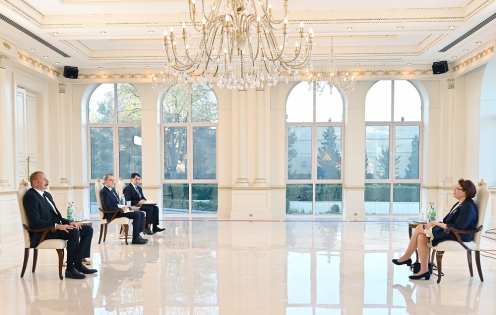Le président Ilham Aliyev a reçu les lettres de créance de la nouvelle ambassadrice de Finlande