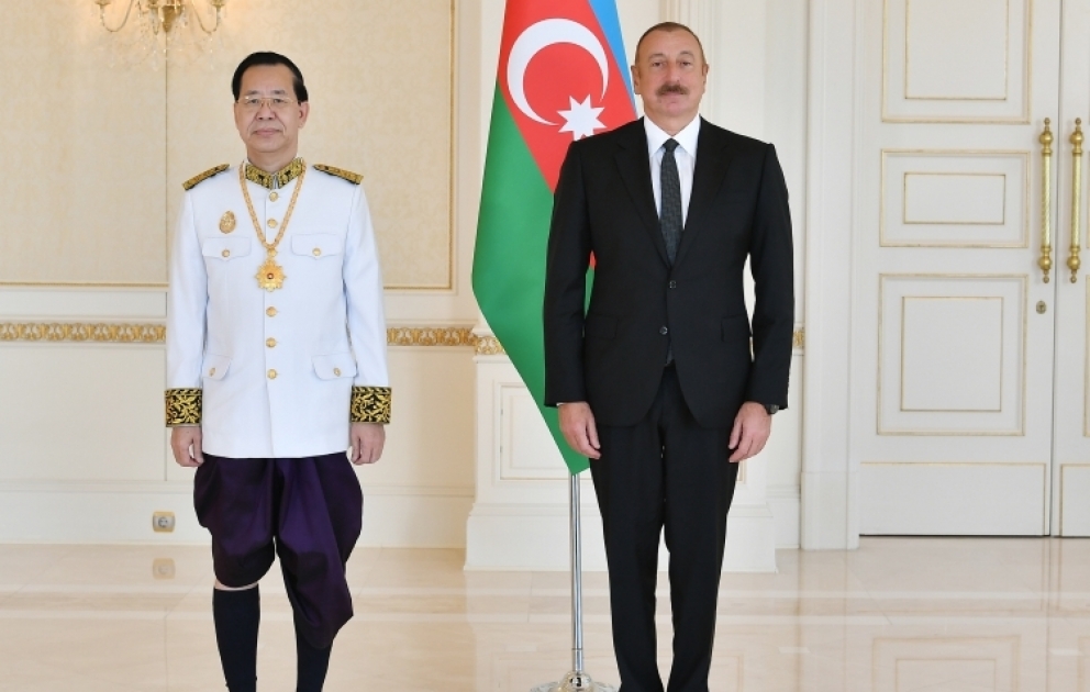 Prezident İlham Əliyev Kambocanın ölkəmizdə yeni təyin olunmuş səfirinin etimadnaməsini qəbul edib