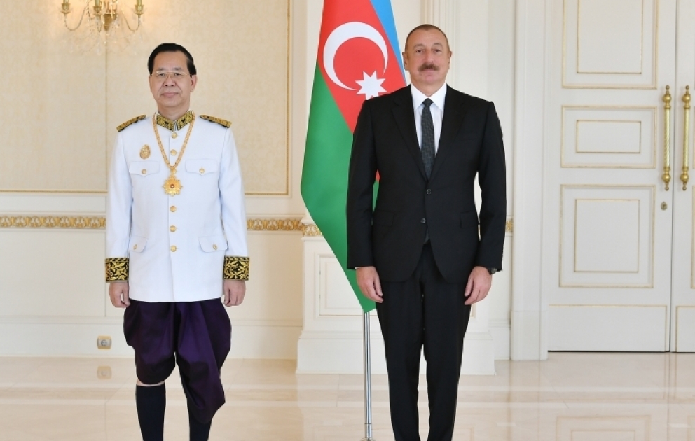 President Ilham Aliyev received credentials of incoming Cambodian ambassador