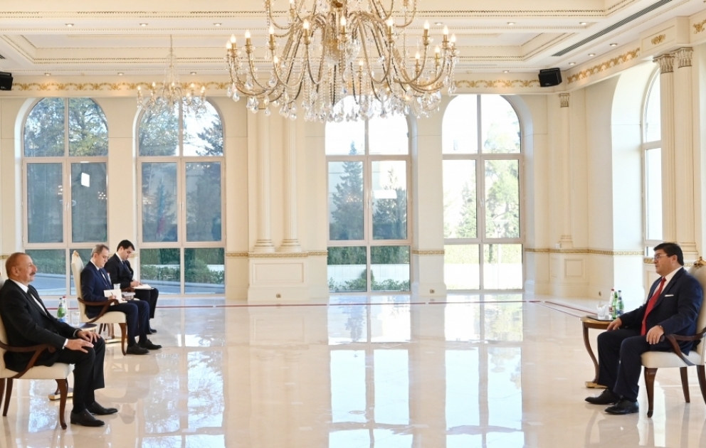 President Ilham Aliyev accepted credentials of incoming Chilean ambassador