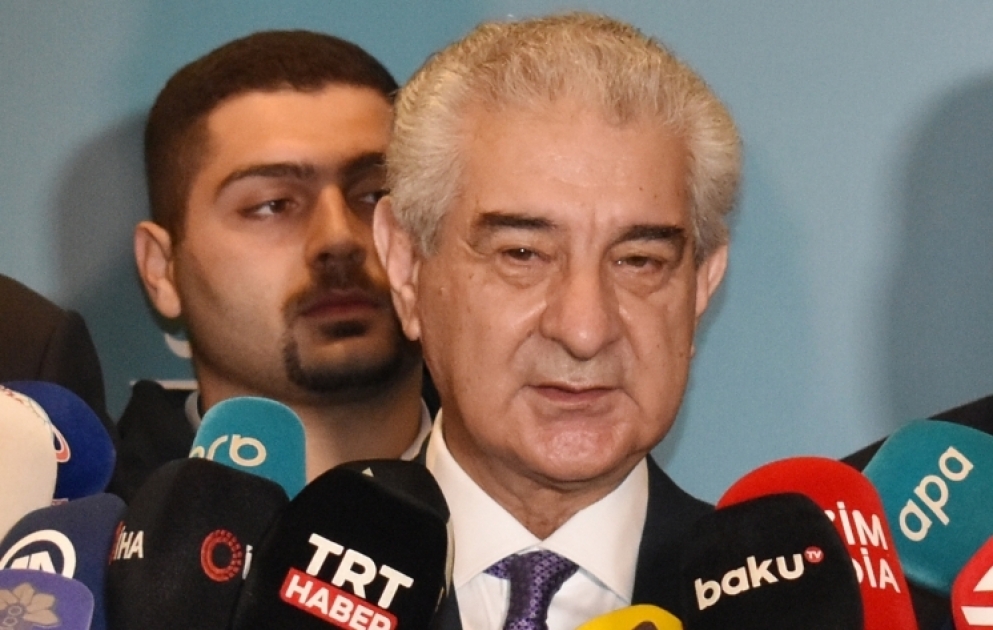 Əli Əhmədov: Bu forum Azərbaycan xalqının öz dahi şəxsiyyətlərinə olan ehtiramının nümunəsidir