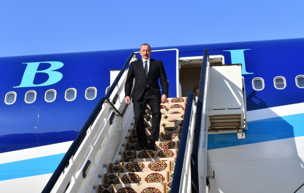 President Ilham Aliyev arrived in Turkmenistan for visit