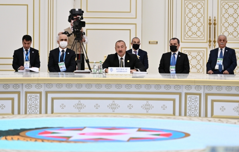 Prezident İlham Əliyev: Azərbaycan yalnız özünün maliyyə resurslarına arxalanaraq, sıfırdan yeni şəhər və kəndlər salır