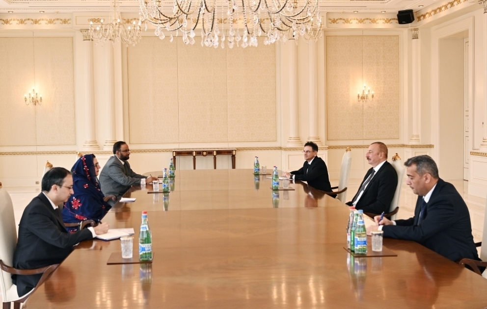 President Ilham Aliyev received Pakistani Defense Production Minister
