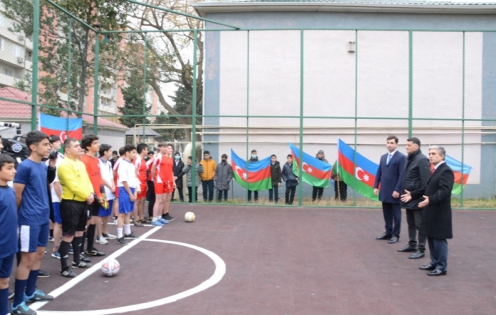 Bakının abad məhəllələrində “Böyük Zəfər” məhəllələrarası mini futbol yarışlarına start verilib