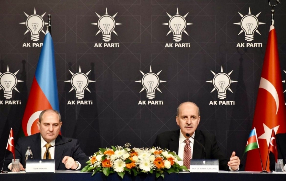 YAP və AK Parti sədrlərinin müavinləri İstanbulda birgə mətbuat konfransı keçiriblər
