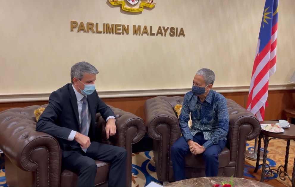 Malayziya Parlamenti Nümayəndələr Palatasının spikeri səfir İrfan Davudovla görüşüb
