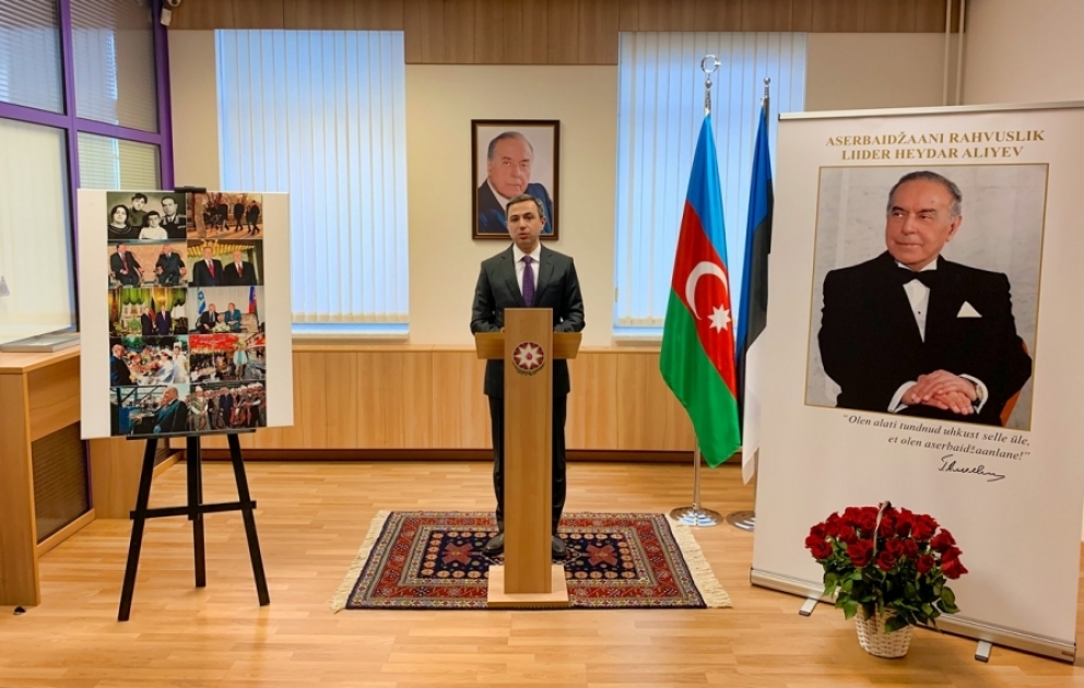 Ulu öndər Heydər Əliyevin xatirəsi Estoniyada da ehtiramla anılıb