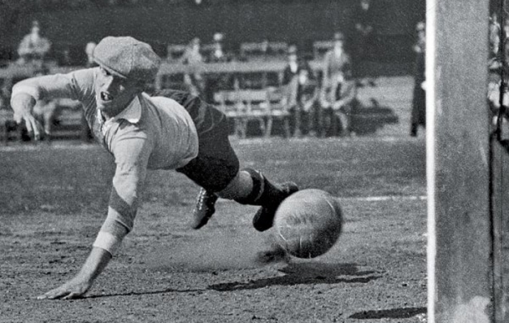 Dekabrın 10-u Ümümdünya futbol günü kimi qeyd olunur