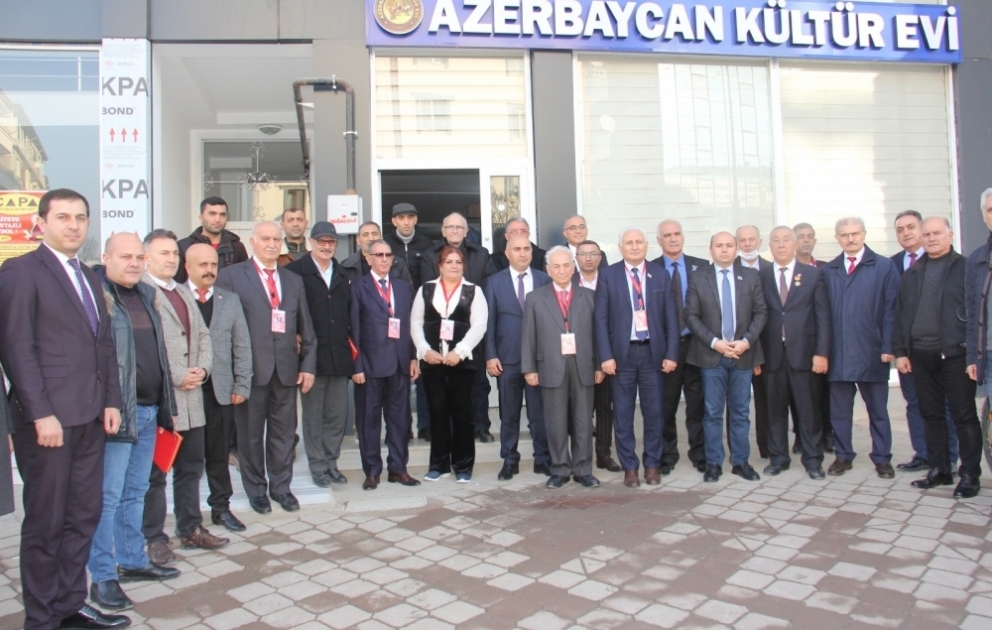 Ümummilli lider Heydər Əliyevin əziz xatirəsi Türkiyənin İğdır şəhərində ehtiramla yad edilib