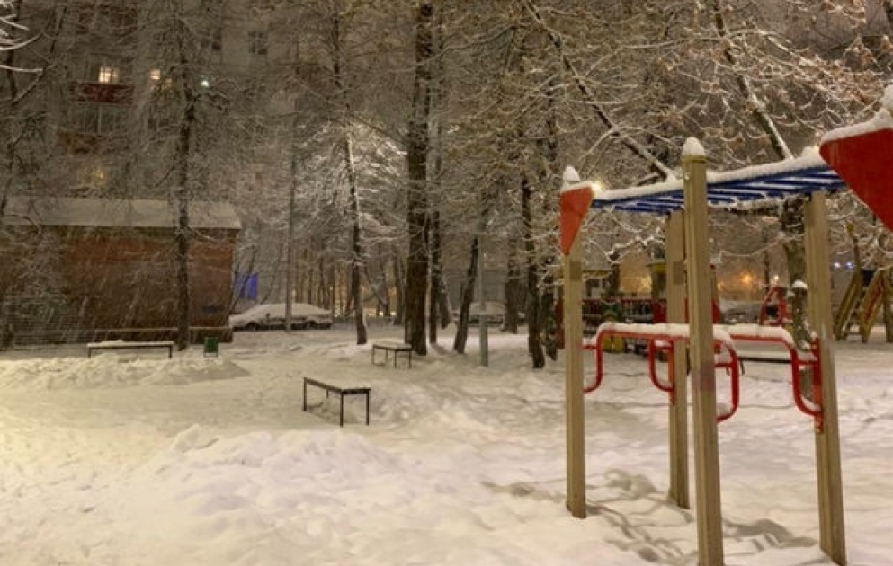 Moskvaya son 28 ilin ən güclü qarı yağıb