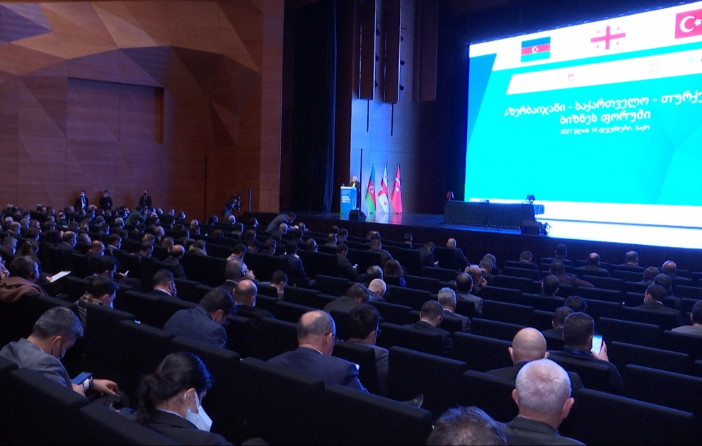 Azərbaycan-Gürcüstan-Türkiyə biznes forumunda 5 sənəd imzalanıb
