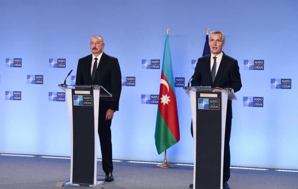Brüsseldə Azərbaycan Prezidenti İlham Əliyev ilə NATO-nun Baş katibi Yens Stoltenberqin birgə mətbuat konfransı olub