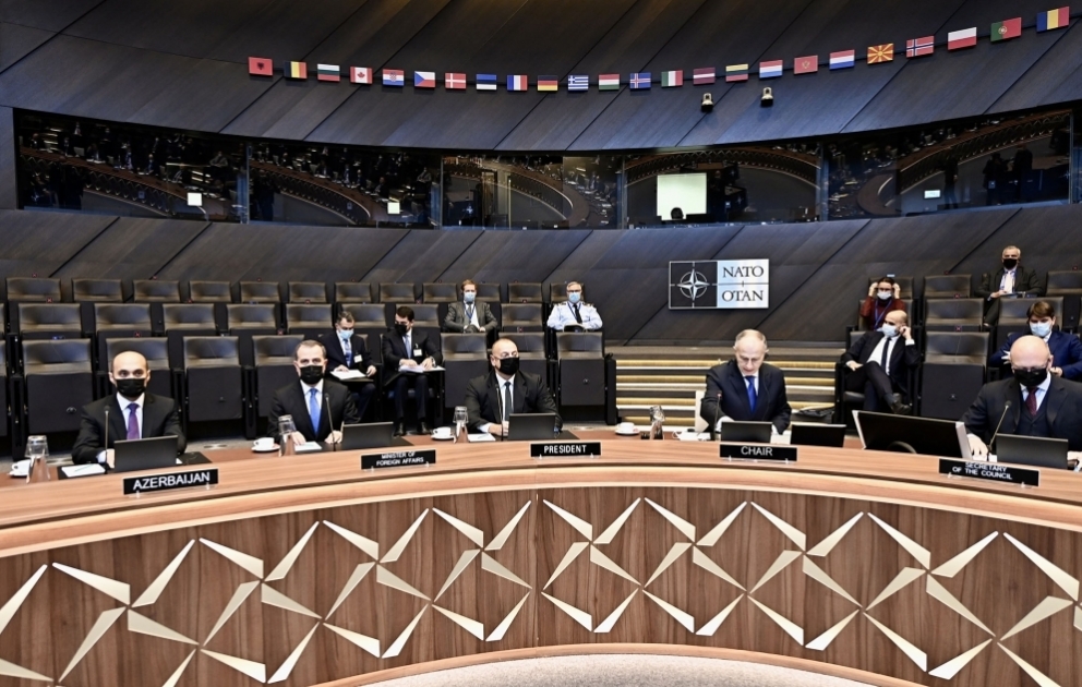 Le président Ilham Aliyev a participé à une réunion du Conseil de l’Atlantique Nord