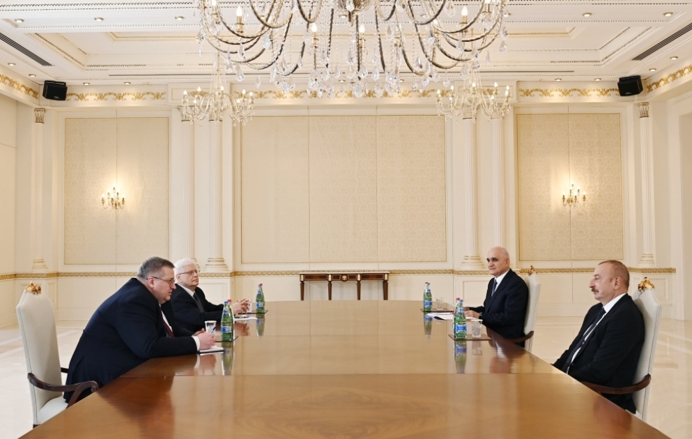 Le président de la République reçoit le vice-Premier ministre russe