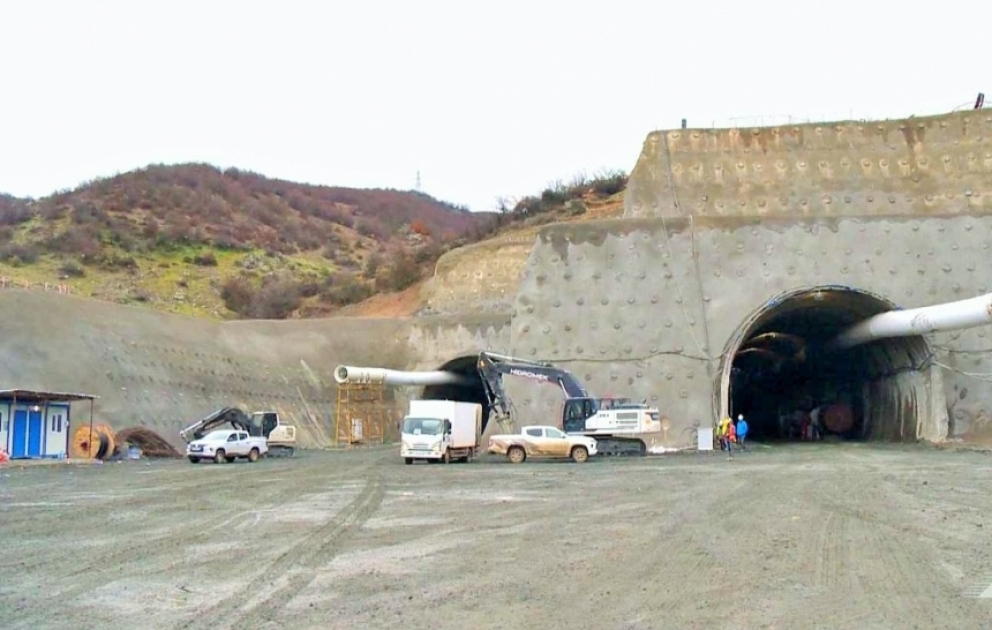 La construction de l’autoroute Ahmadbeyli-Fuzouli-Choucha bat son plein