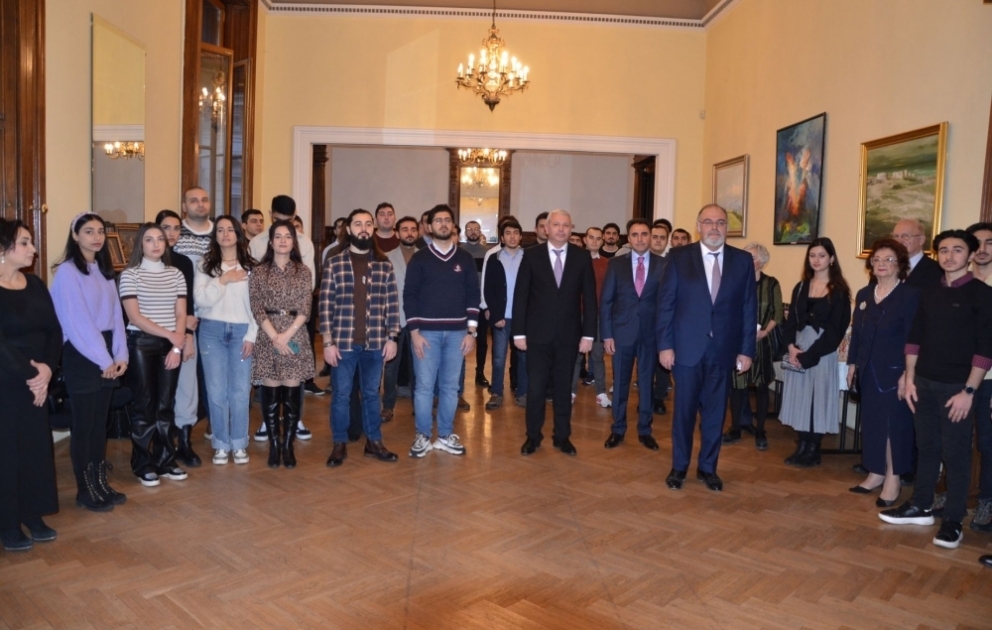 Macarıstanda Dünya Azərbaycanlılarının Həmrəyliyi Günü qeyd olunub