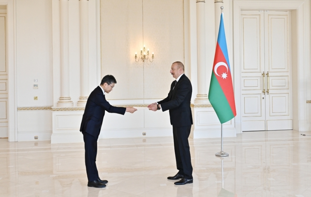 President Ilham Aliyev received credentials of incoming ambassador of Republic of Korea