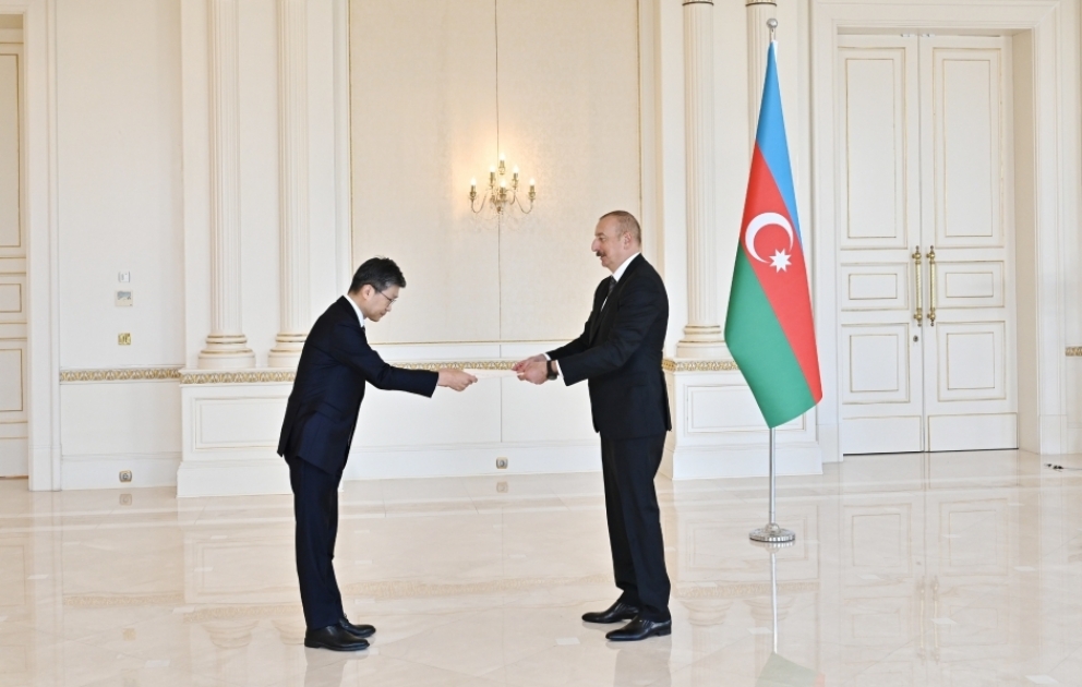 Le président Ilham Aliyev reçoit les lettres de créance du nouvel ambassadeur de la République de Corée Azerbaïdjan