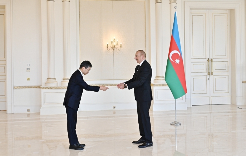 Präsident Ilham Aliyev empfängt neuen Botschafter der Republik Korea