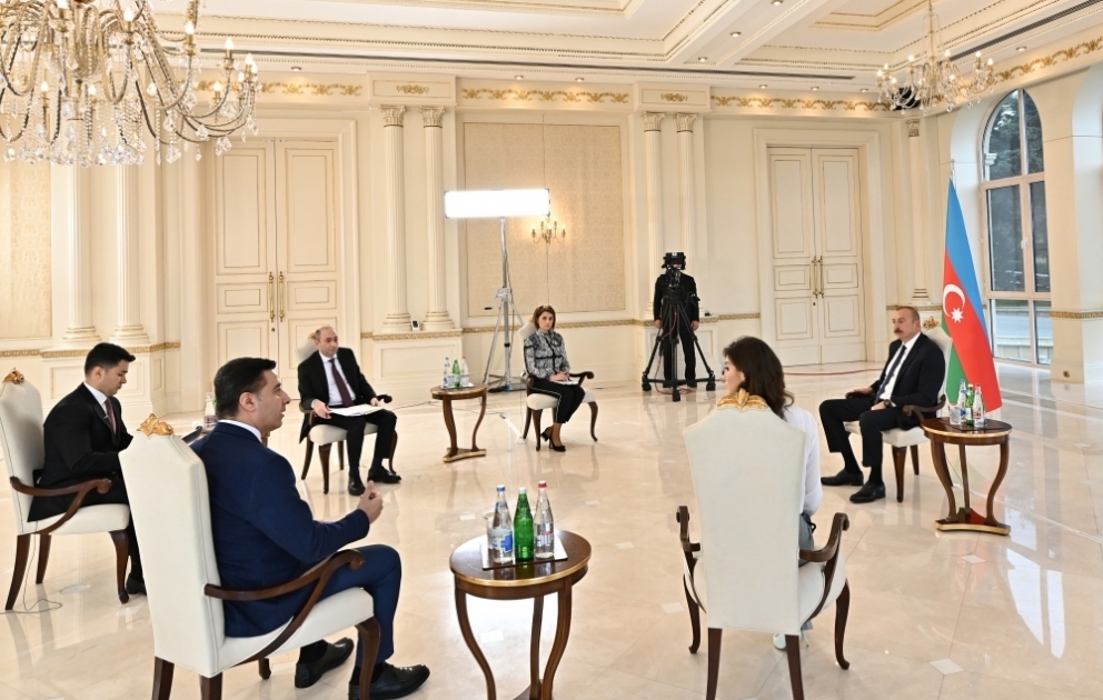 Prezident: Laçın dəhlizi bizim nəzarətimizdədir, biz orada istənilən maşını saxlaya bilərik və heç kim bizə heç nə deyə bilməz