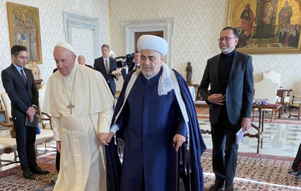 Chairman of Caucasus Muslims Office meets with Pope Francis in Vatican City