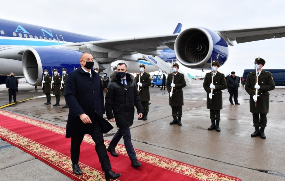 Президент Азербайджана Ильхам Алиев прибыл с рабочим визитом в Украину