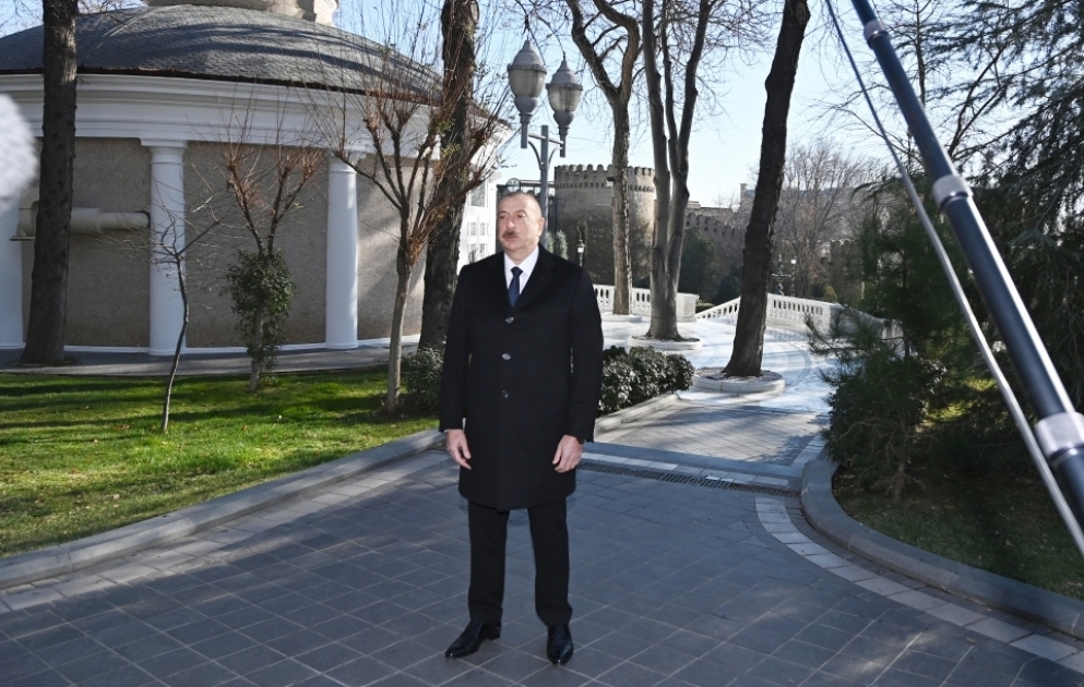 Prezident İlham Əliyev: Tarix və millət qarşısında xidməti olan hər bir insanı Azərbaycan xalqı öz qəlbində yaşadır