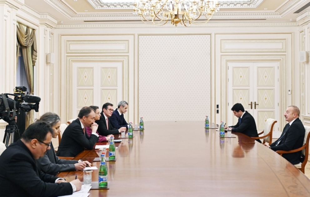 Le président azerbaïdjanais reçoit une conseillère du cabinet du président français et le représentant spécial de l’UE pour le Caucase du Sud