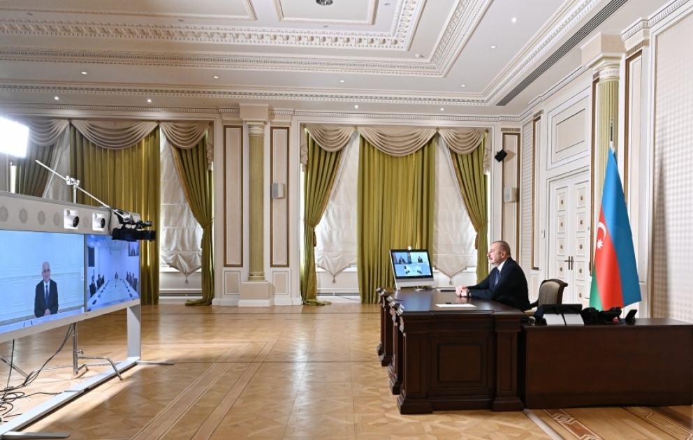 President Ilham Aliyev received in video format Iran’s Minister of Road and Urban Development