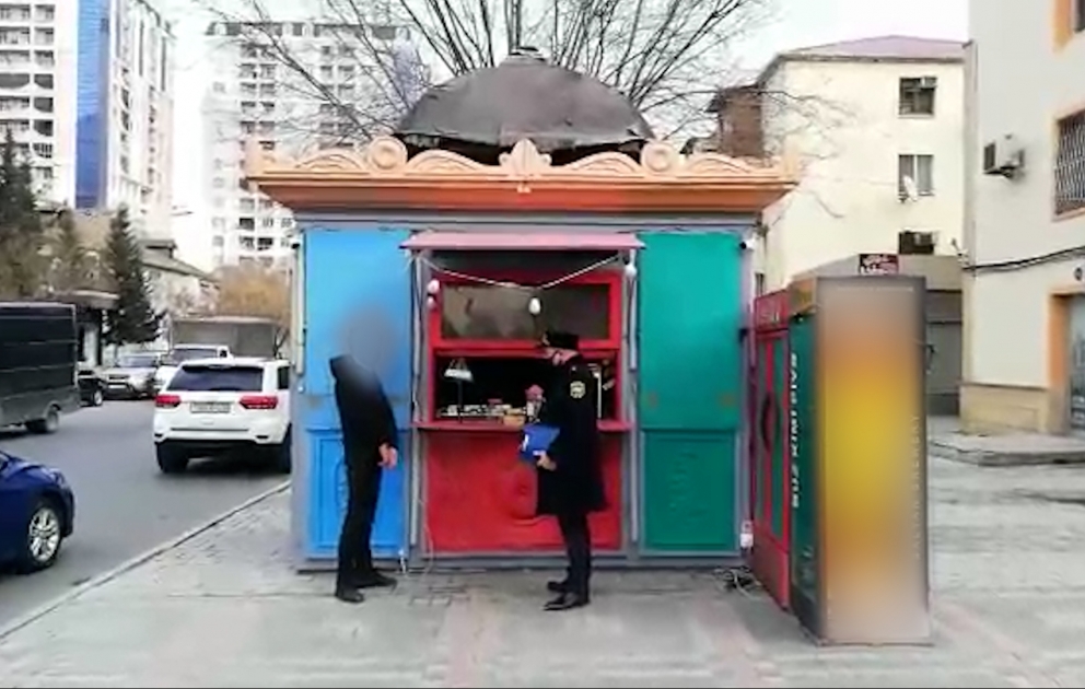 Sumqayıtda məktəbliyə tütün məmulatı satan şəxs inzibati qaydada cərimə edilib