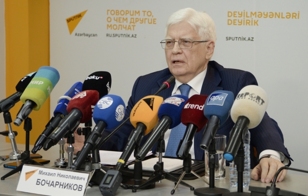 Планируется увеличить число авиарейсов из России в города Азербайджана