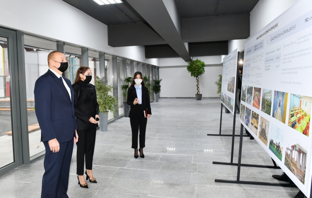 Präsident Ilham Aliyev und First Lady Mehriban Aliyeva weihen neu gebauten Lehr- und Dienstleistungskomplex ein