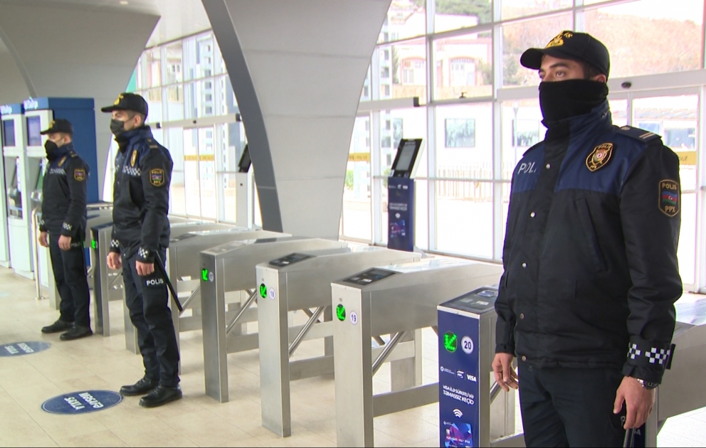 Bakı-Sumqayıt elektrik qatarlarında polis əməkdaşları reyd keçirilib