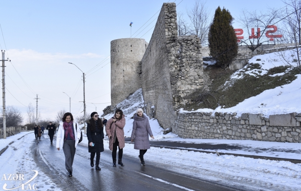 Bakı-Şuşa-Bakı avtobusunun sərnişinləri Şuşadan yüksək təəssüratla ayrılıblar