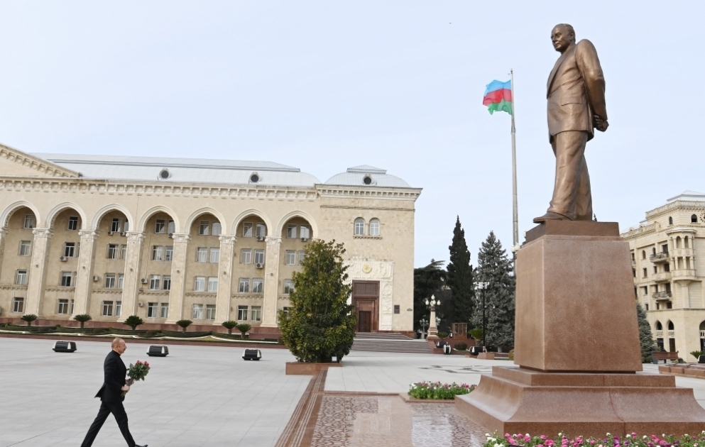 Prezident İlham Əliyev Gəncə şəhərində səfərdə olub