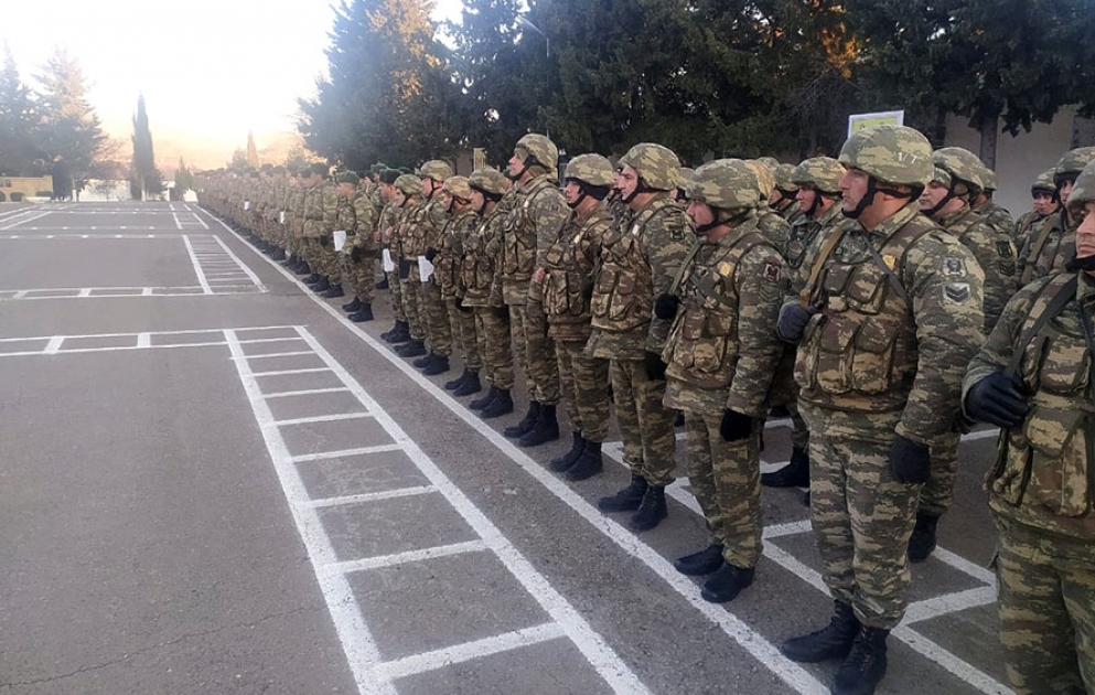 В Азербайджанской Армии проводятся учебные тренировки в новом учебном году
