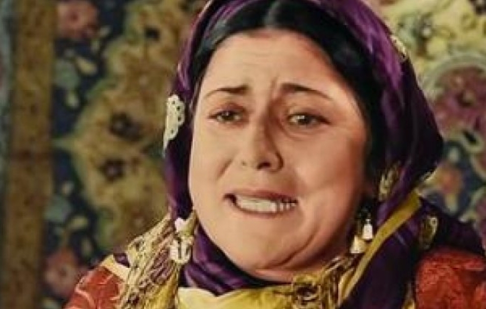 Əməkdar artist Münəvvər Kələntərlini xatırlayırıq