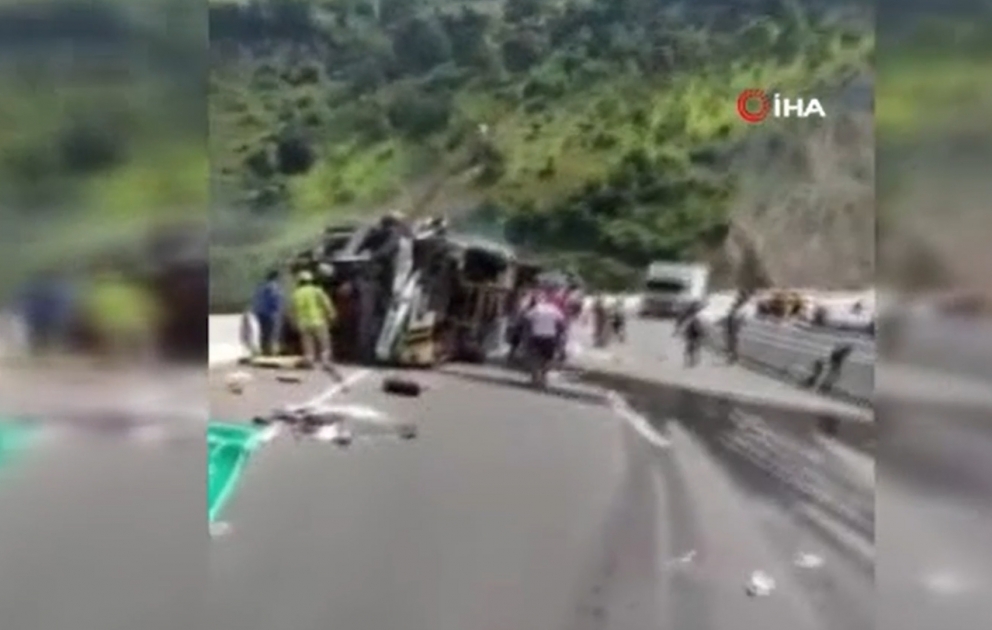 Kolumbiyada sərnişin avtobusu aşıb