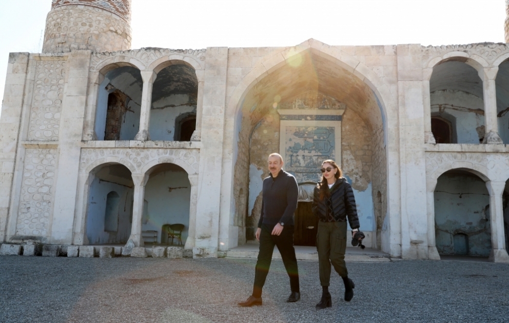 President Ilham Aliyev and First Lady Mehriban Aliyeva viewed progress of restoration work at Aghdam Juma Mosque
