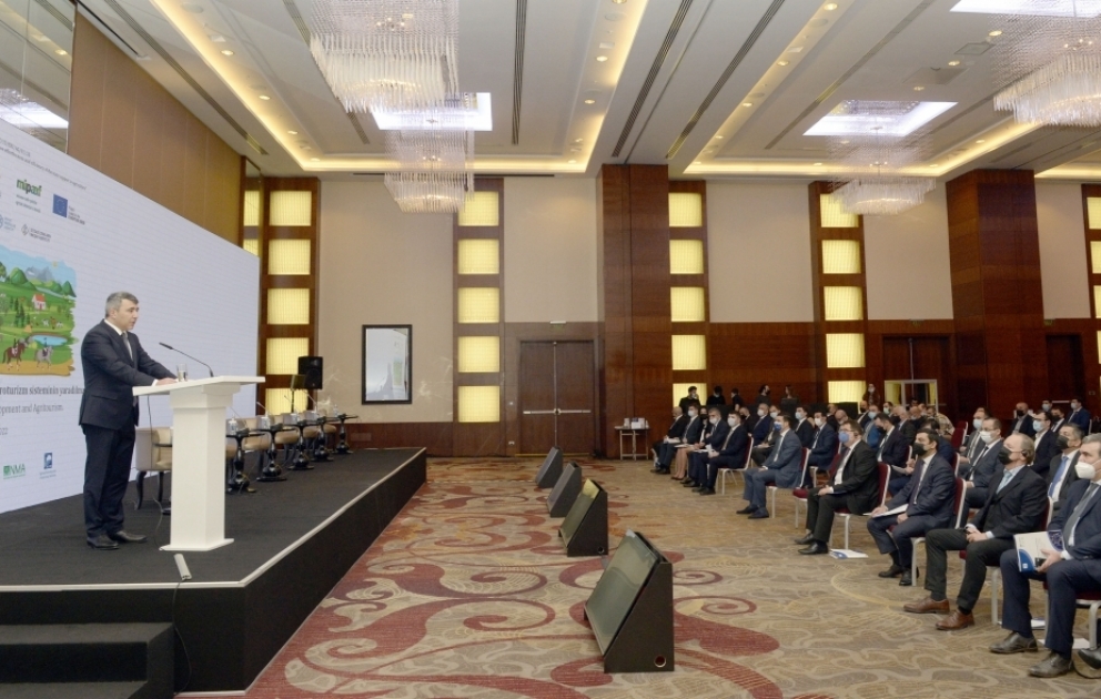 Azərbaycanda kənd yerlərinin inkişafı və milli aqroturizm sisteminin yaradılması mövzusunda seminar keçirilib