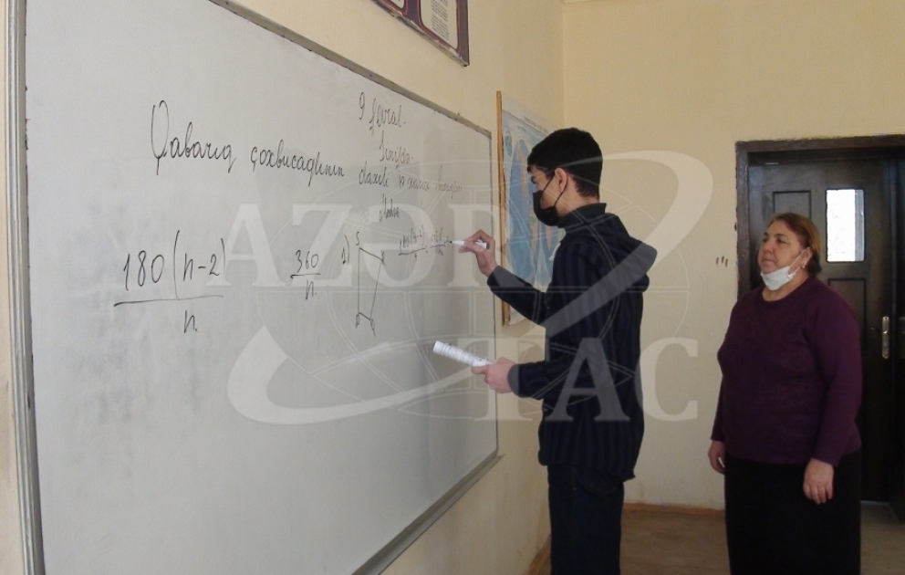 Salyanlı məktəbli yeni düstur kəşf edib