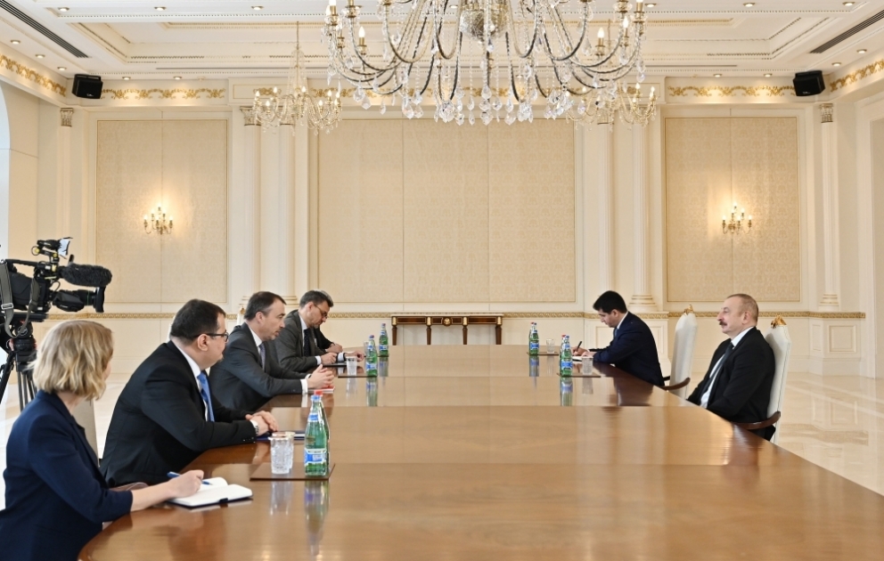 Präsident Ilham Aliyev empfängt Delegation um EU-Sonderbeauftragten für den Südkaukasus