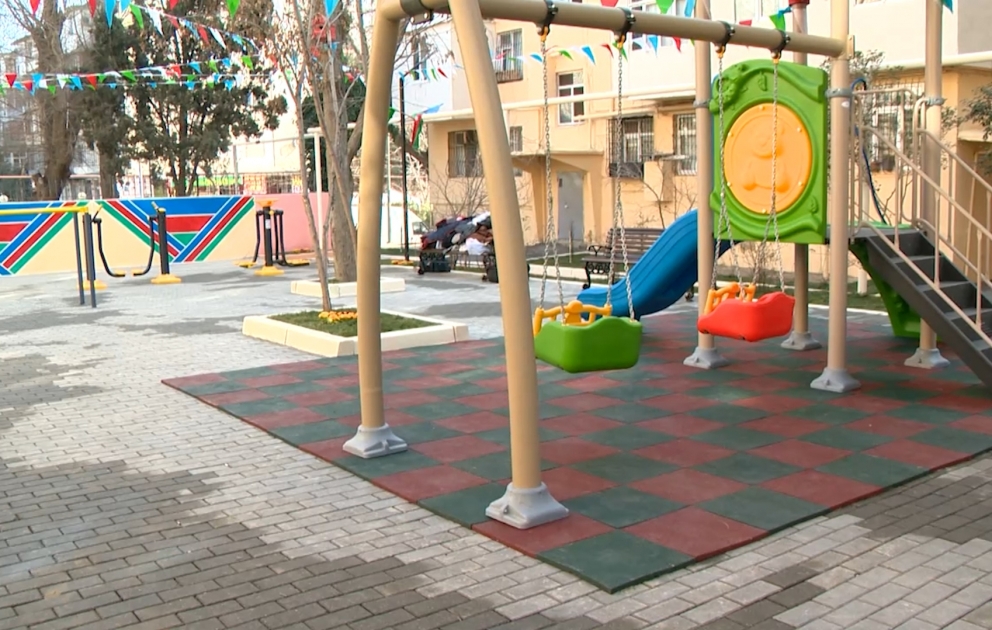 Nəsimi rayonunda daha bir abad həyət sakinlərin istifadəsinə verilib