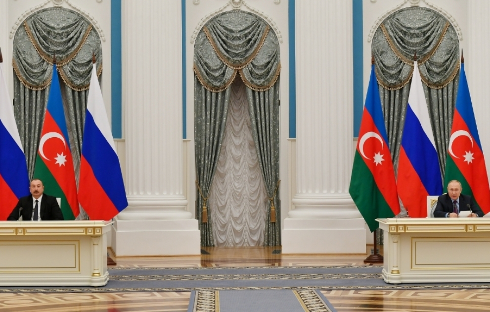 Prezident İlham Əliyev və Prezident Vladimir Putin mətbuata bəyanatlarla çıxış ediblər