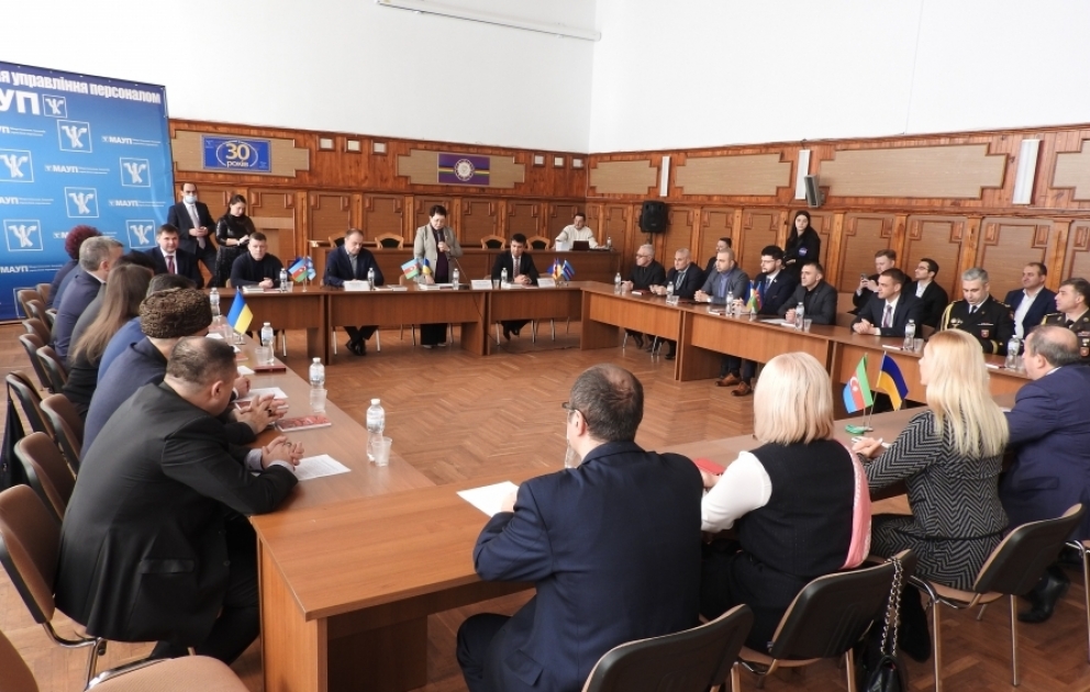 Kiyevdə Xocalı soyqırımının 30 illiyi ilə bağlı anım tədbiri keçirilib