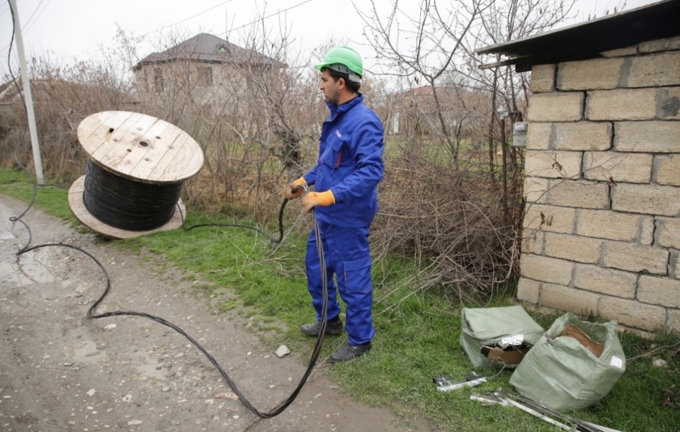 Xaçmazın 25 kəndində elektrik təsərrüfatı yenilənir