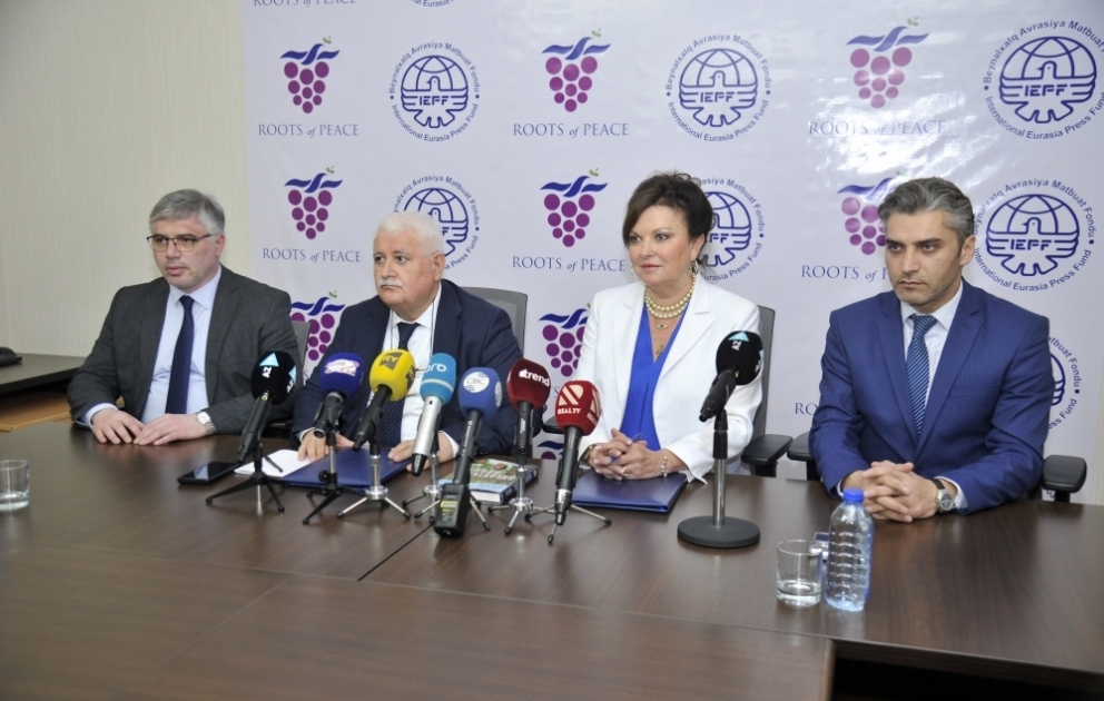 “Sülhün Kökləri” təşkilatı ilə BAMF arasında mina problemləri ilə bağlı memorandum imzalanıb